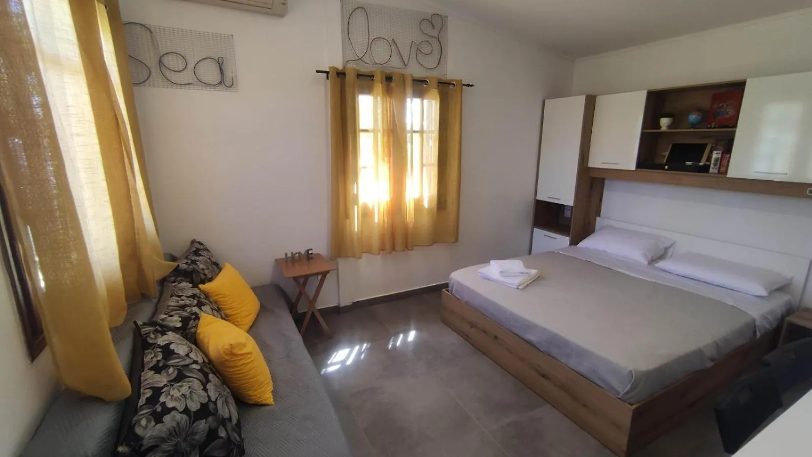 By The Sea Villa Xiropotamon Holiday home